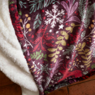 Picture of Winter Stag Fleece Throw - Berry