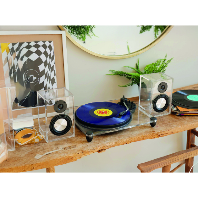 Picture of Clear Turntable with Wireless Speaker